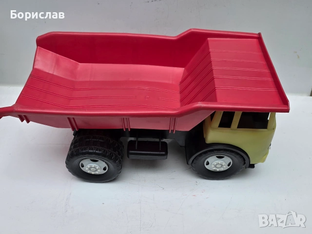 Детско камионче - самосвал