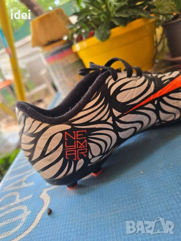 Nike - Детски футболни маратонки Hypervenom Phade II, White/Red, 38 бутонки, снимка 7 - Детски маратонки - 54943163