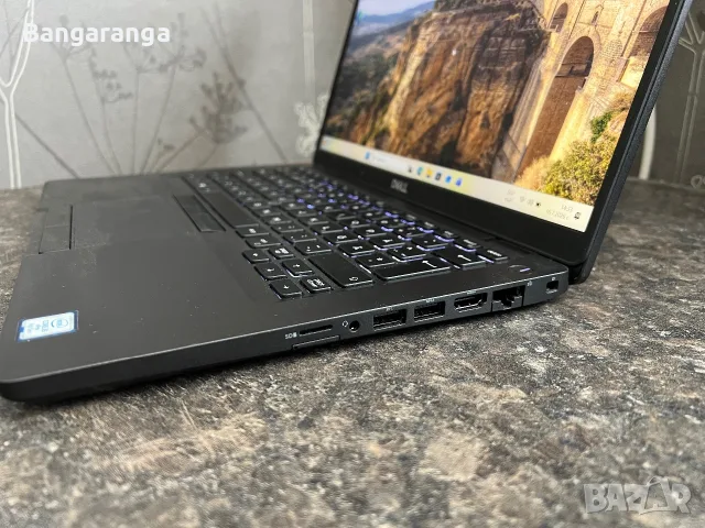 Лаптоп Dell Latitude 5400 / i5 8-Gen / 8GB RAM DDR4, NVMe Samsung , снимка 4 - Лаптопи за дома - 55312197