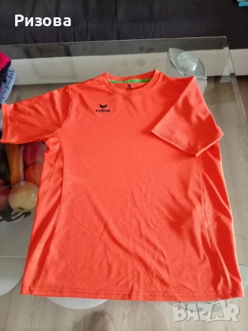 Подарявам спортни блузки за 10/11г.момче, снимка 14 - Детски Блузи и туники - 54157835