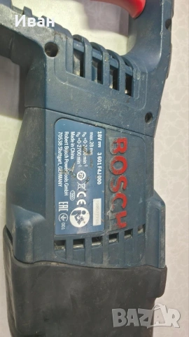 Саблен трион Bosch GSA 18 Li с батерия 4ah и зарядно, снимка 4 - Триони и циркуляри - 55248215