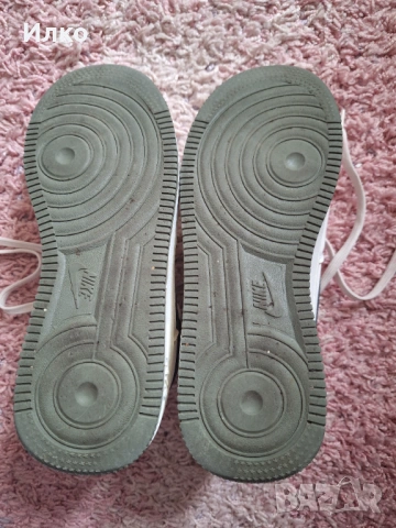 Nike air маратонки, снимка 4 - Маратонки - 54412016