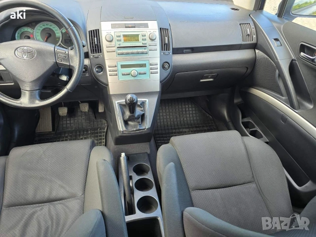 TOYOTA COROLLA VERSO 1.8 Бензин Газ, снимка 7 - Автомобили и джипове - 54795766