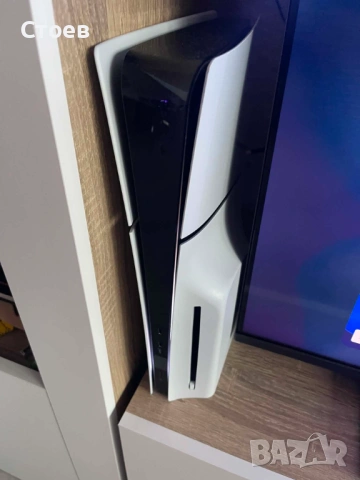 Продавам конзола PlayStation 5 (PS5 Slim) Standard Edition, снимка 2 - PlayStation конзоли - 54752200
