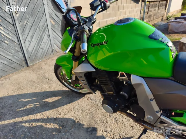 Kawasaki Z 1000, снимка 4 - Мотоциклети и мототехника - 55652780