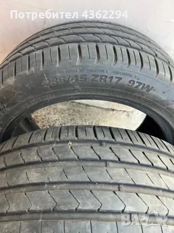 235 45 17 Летни гуми Kumho, снимка 4 - Гуми и джанти - 55606637