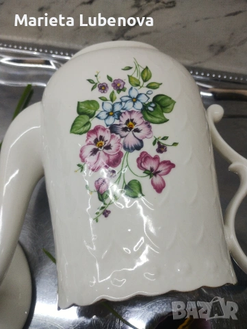 Кафенар от костен порцелан, снимка 8 - Сервизи - 54323469