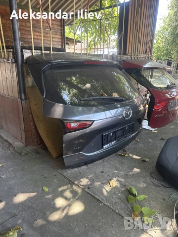 задна пета врата заден капак мазда cx5 mazda cx5 2023г, снимка 2 - Части - 55641493