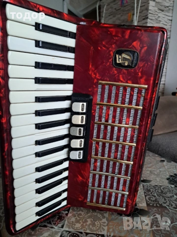 Велтмайстер стела 60 баса , снимка 3 - Акордеони - 54367143