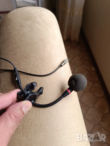 Микрофон тип щипка AKG