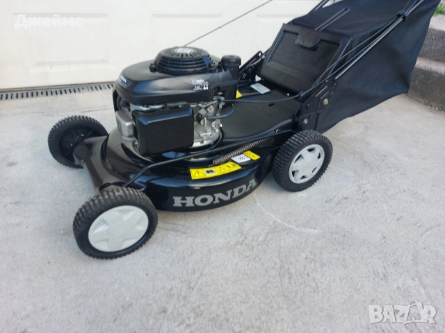 Бензинова самоходна косачка Honda , снимка 2 - Градинска техника - 54351592