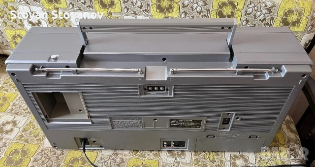 Silver ST-888 "Space Master"- големият великан от Япония, снимка 9 - Радиокасетофони, транзистори - 54786268