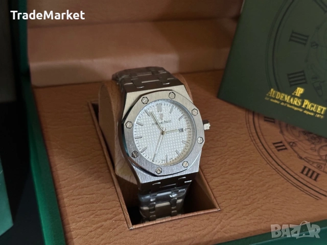 Нов Мъжки Часовник Audemars Piguet Royal Oak Selfwinding 44MM с кутия и документация, снимка 2 - Луксозни - 54382600