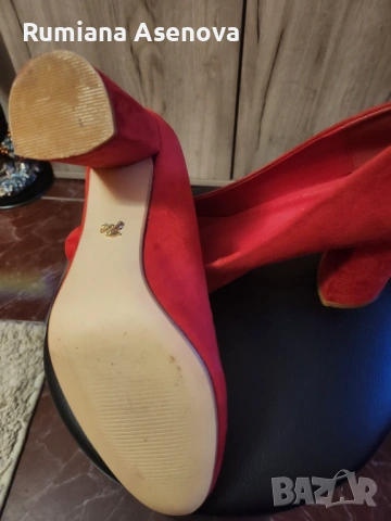Продавам дамски обувки, снимка 2 - Дамски обувки на ток - 54179553