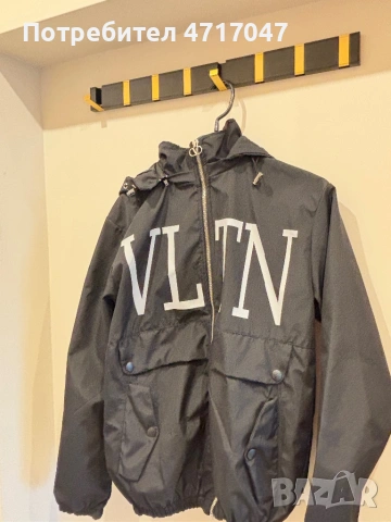 Яке valentino