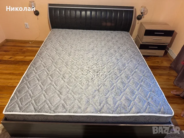 Продавам спалня с еднолицев матрак
