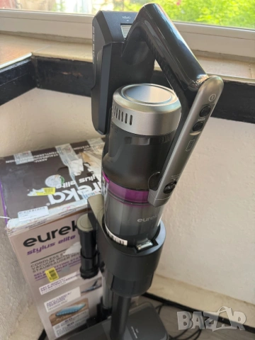 Вертикална Прахосмукачка EUREKA Stylus Elite 24000Pa Самопочистваща Станция, Четка Против Заплитане , снимка 8 - Прахосмукачки - 55058747