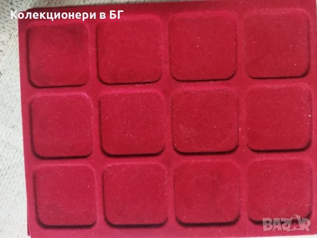 ЧЕРНО ПЛАСТМАСОВО КУФАРЧЕ ЗА 48 МОНЕТИ /виж описаниено/, снимка 5 - Нумизматика и бонистика - 55492517