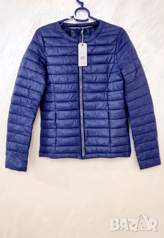 Яке ново.  Lee cooper.Цвят -  синьо. С, М рр. 