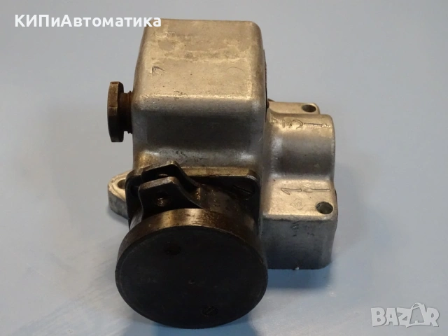 Хидравличен разпределител ЗММ РП1 Hydraulic valve, снимка 5 - Резервни части за машини - 54580465