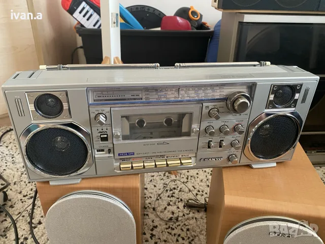 Касетофон Sanyo M7900