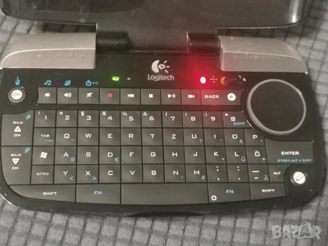 Безжична блутуут клавиатура Logitech , снимка 4 - Клавиатури и мишки - 55472086
