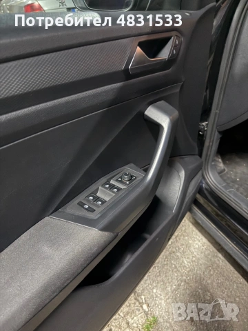 VW T-Roc, снимка 4 - Автомобили и джипове - 55056234