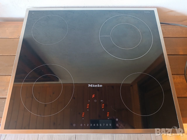 Керамичен плот за вграждане Miele...не работи , снимка 2 - Котлони - 55262094