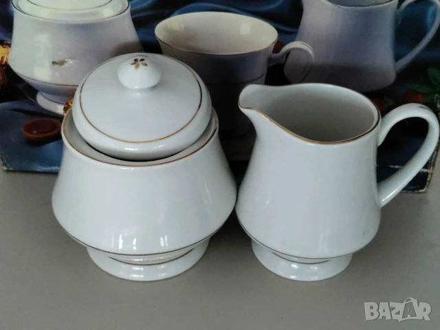 Сервиз за кафе, снимка 6 - Сервизи - 54268165