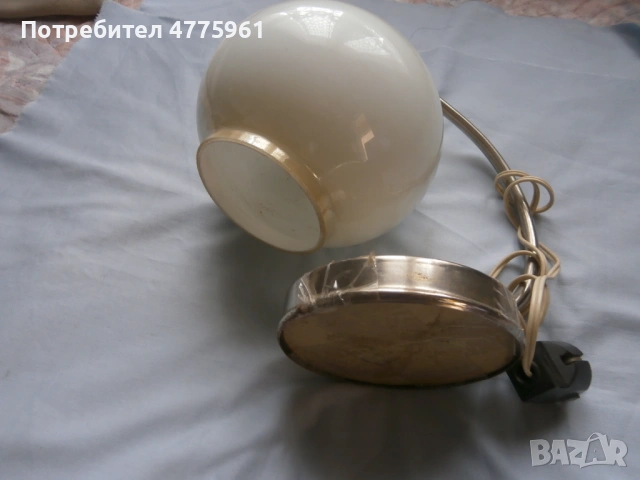 Винтидж настолна лампа, снимка 3 - Настолни лампи - 54580318