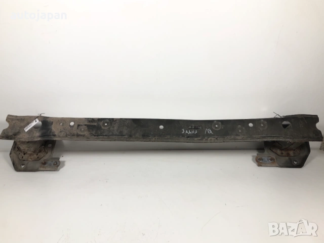 Задна греда под бронята Toyota IQ (2008-2015)