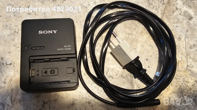 Sony BC‑QZ1 зарядно устройство – оригинално, отлично състояние