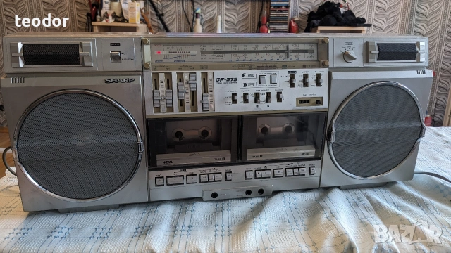 Уникален SHARP GF575
