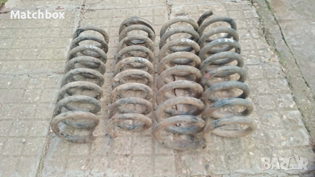 Пружини предни и задни за Мерцедес С250 99 г