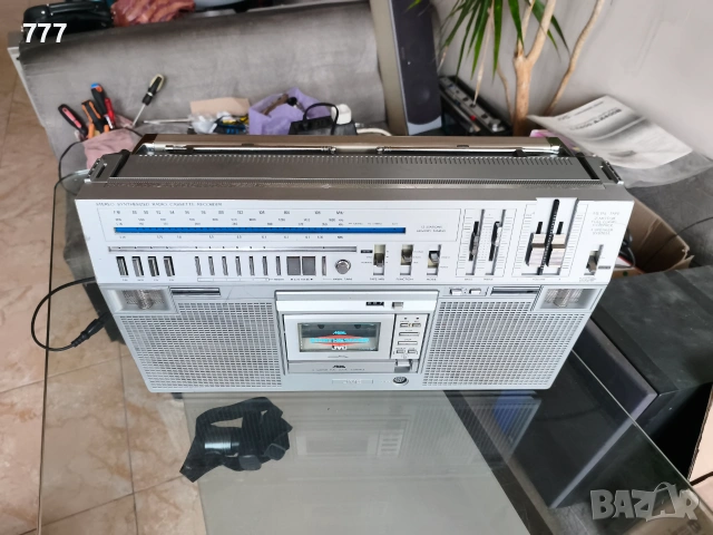 JVC RC-M80 Топ модел., снимка 4 - Радиокасетофони, транзистори - 55138168