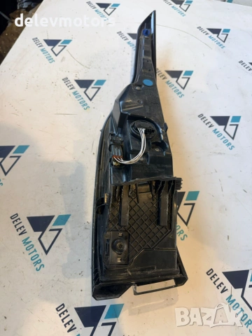 LR181906 десен стоп от Land Rover Range Rover Velar (L560) 3.0 D двигател/електро DT306 AJ20D6, снимка 10 - Части - 55135696