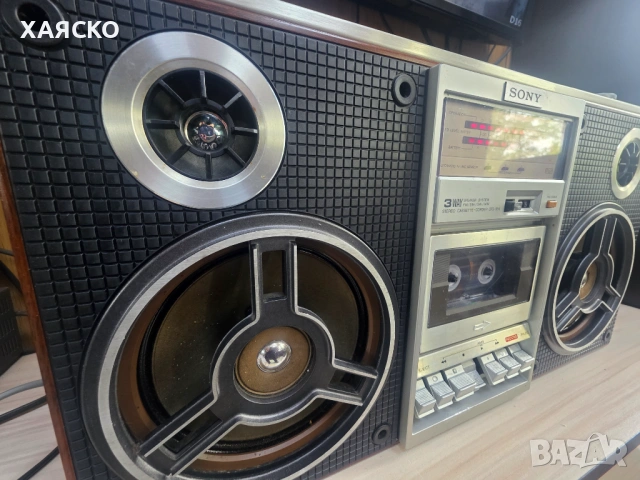 SONY CFS-85S, снимка 4 - Радиокасетофони, транзистори - 54547882