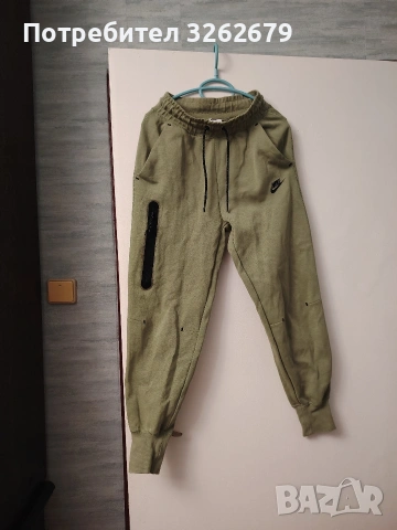 Nike tech fleece дамско оригинално xs, снимка 3 - Спортни екипи - 54443368