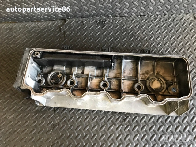 Клапанен капак капак на цилиндрова глава за Mercedes 814 Eco Power (1997) 9060180435, снимка 2 - Части - 55277943