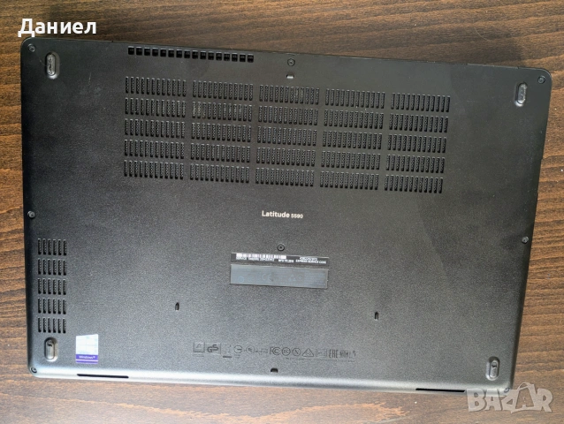  Dell Latitude 5590 - 15.6" - FHD - i5-8250U - 8/256 GB + Win11 + чанта DELL, снимка 4 - Лаптопи за работа - 54984899