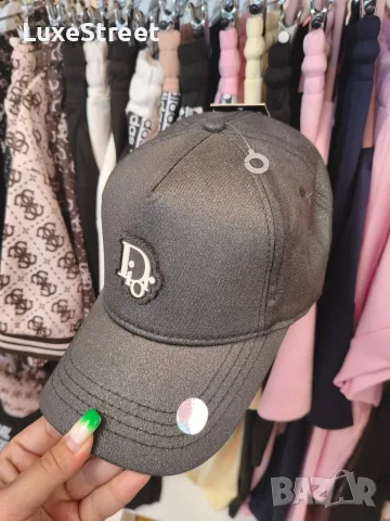 Dior 🫟 Calvin Klein 🫟Boss🫟 Унисекс Модел Шапки , снимка 2 - Шапки - 55461712