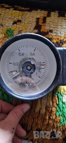 Немски Електроконтактен манометър, снимка 5 - Други инструменти - 54148724