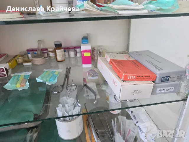 Продавам зъболекарска машина, автоклав, инструменти и спешен шкаф, снимка 10 - Стоматология - 55303881