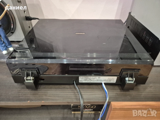 Отлично работещ винтидж стерео грамофон Pioneer PL-X77Z - Made in Japan + подарък, снимка 7 - Грамофони - 54834970