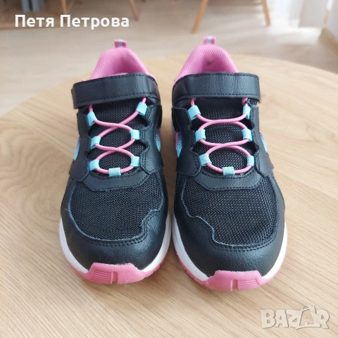 Детски маратонки Reebok, снимка 2 - Детски маратонки - 55262455