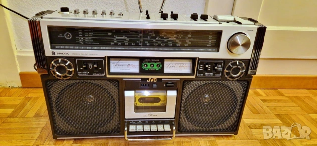 JVC RC-838W Търся капак за батериите