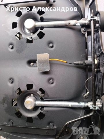 Газово барбекю Enders Urban Pro 2, чугунени скари, тавичка за оттичане на мазнина, снимка 5 - Барбекюта - 53600054