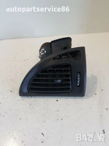 Преден десен въздуховод за Citroen C5 (2006) 9634422577 963261667A