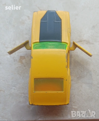 колекционерска метална количка Siku Ford T5 Mustang Mach 1, модел номер V 330. Този умален модел в м, снимка 2 - Колекции - 54568157