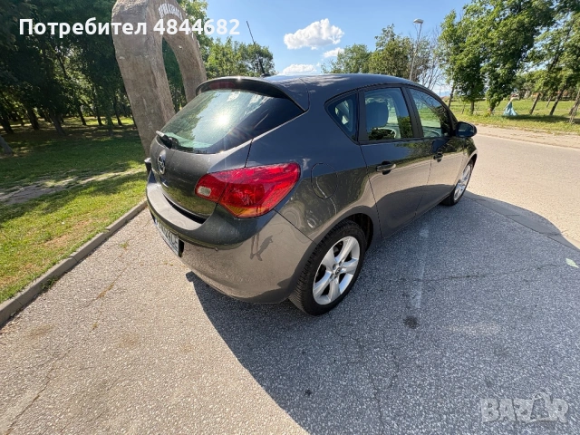 Opel Astra 1.4 Turbo LPG, снимка 4 - Автомобили и джипове - 54745924